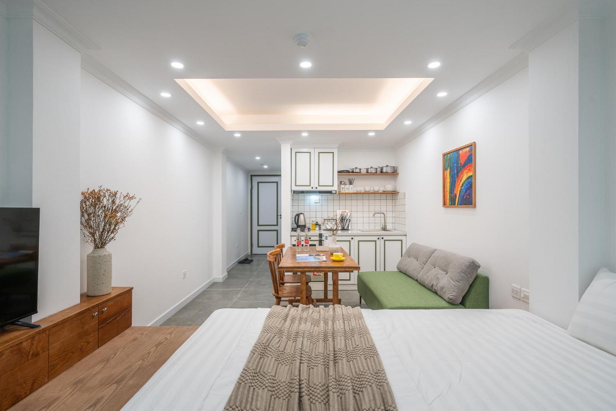 Location/Big Group/Private Villa With Pool And Kitchen Hanoi Buitenkant foto