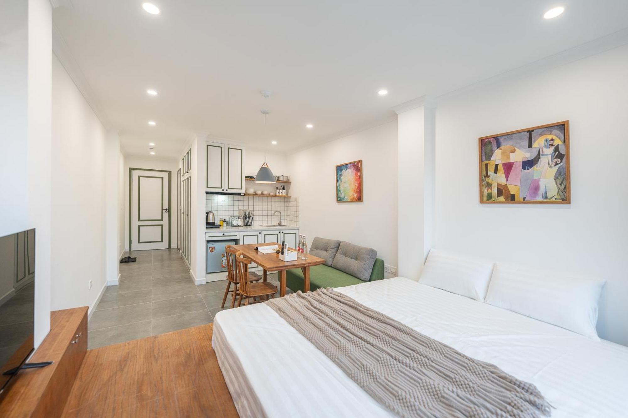 Location/Big Group/Private Villa With Pool And Kitchen Hanoi Buitenkant foto