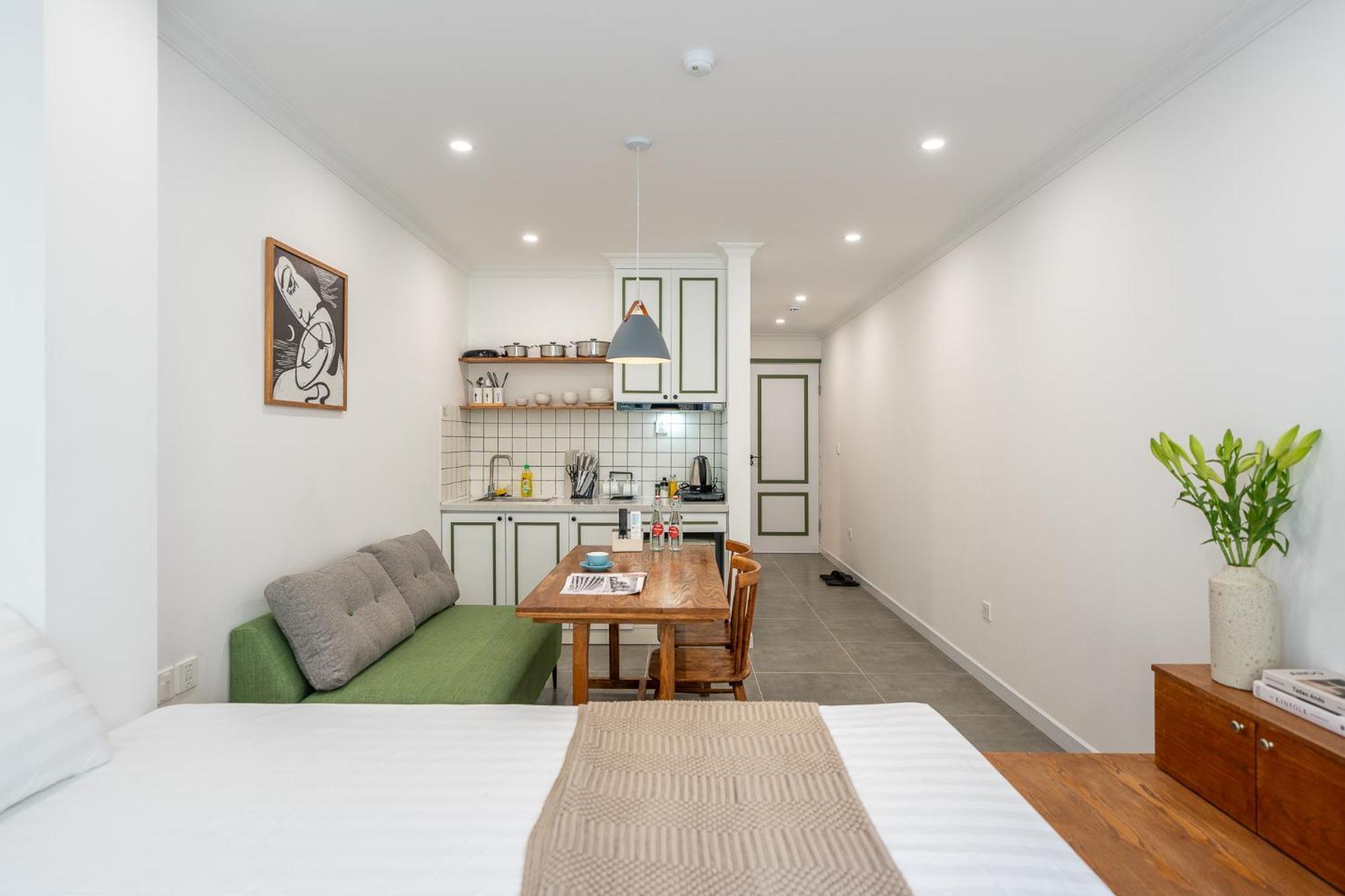Location/Big Group/Private Villa With Pool And Kitchen Hanoi Buitenkant foto