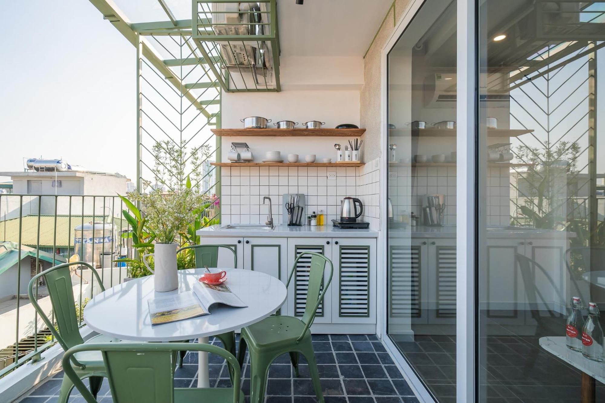 Location/Big Group/Private Villa With Pool And Kitchen Hanoi Buitenkant foto