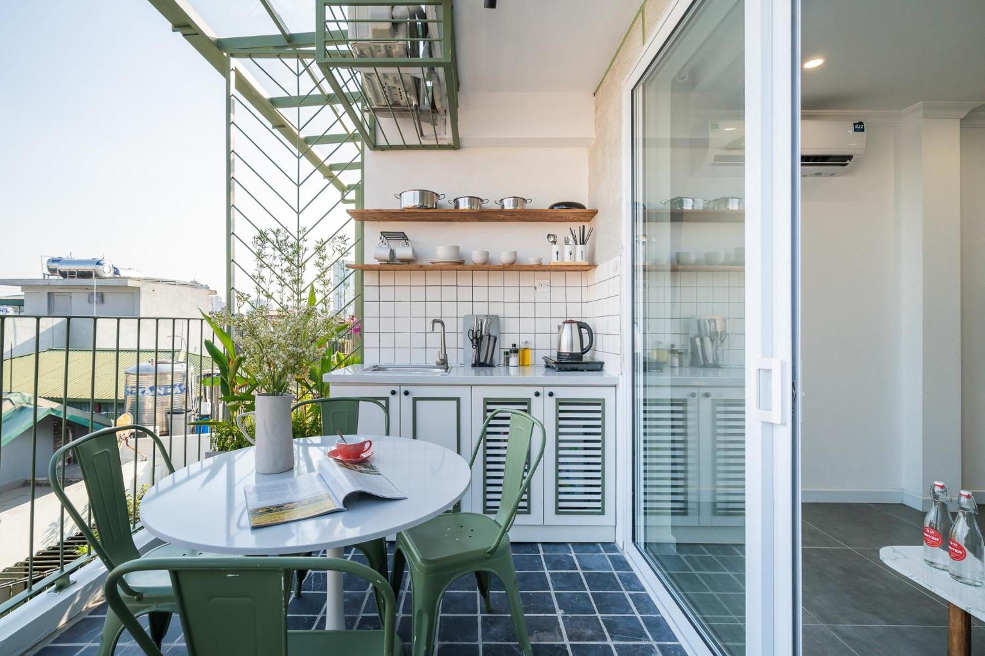 Location/Big Group/Private Villa With Pool And Kitchen Hanoi Buitenkant foto