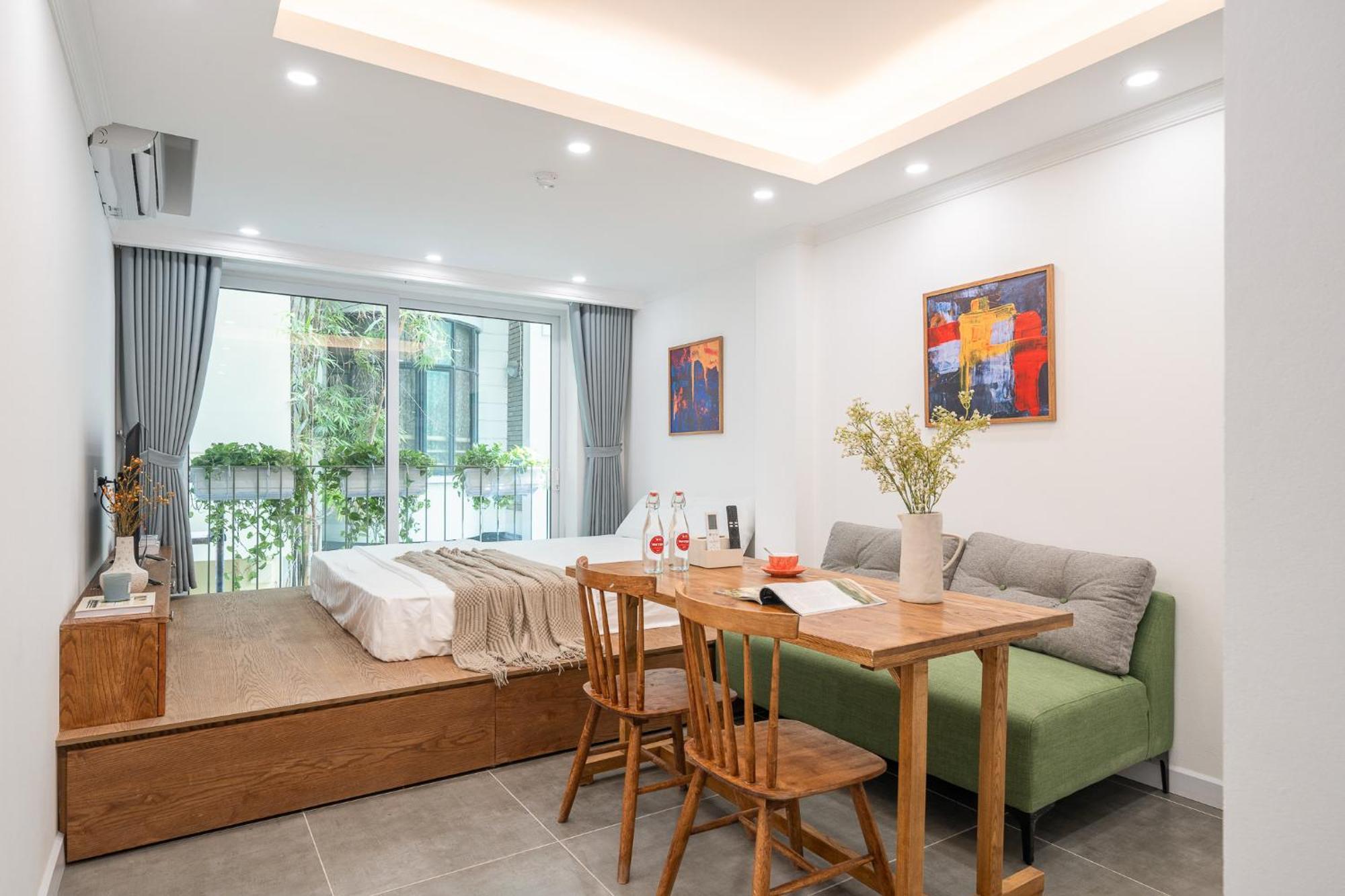 Location/Big Group/Private Villa With Pool And Kitchen Hanoi Buitenkant foto