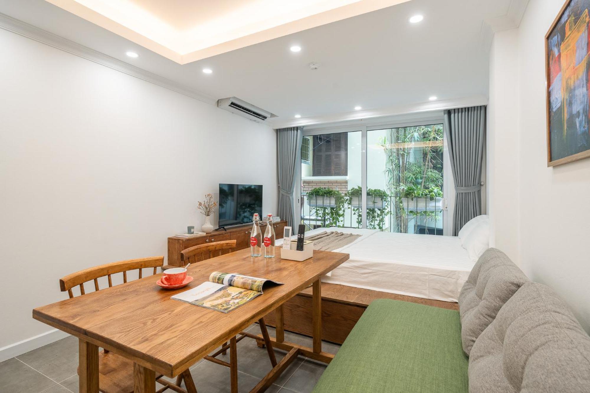 Location/Big Group/Private Villa With Pool And Kitchen Hanoi Buitenkant foto