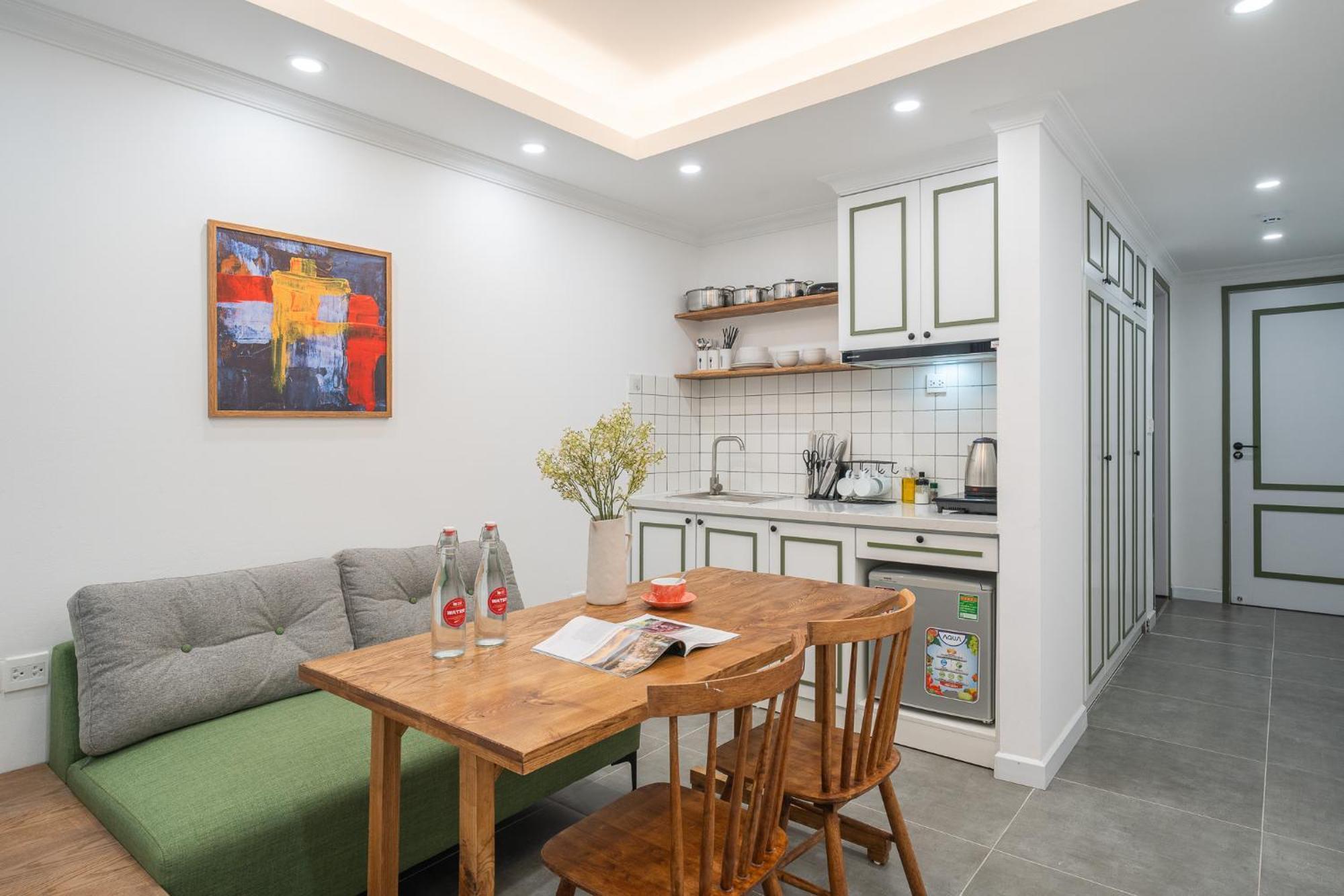 Location/Big Group/Private Villa With Pool And Kitchen Hanoi Buitenkant foto