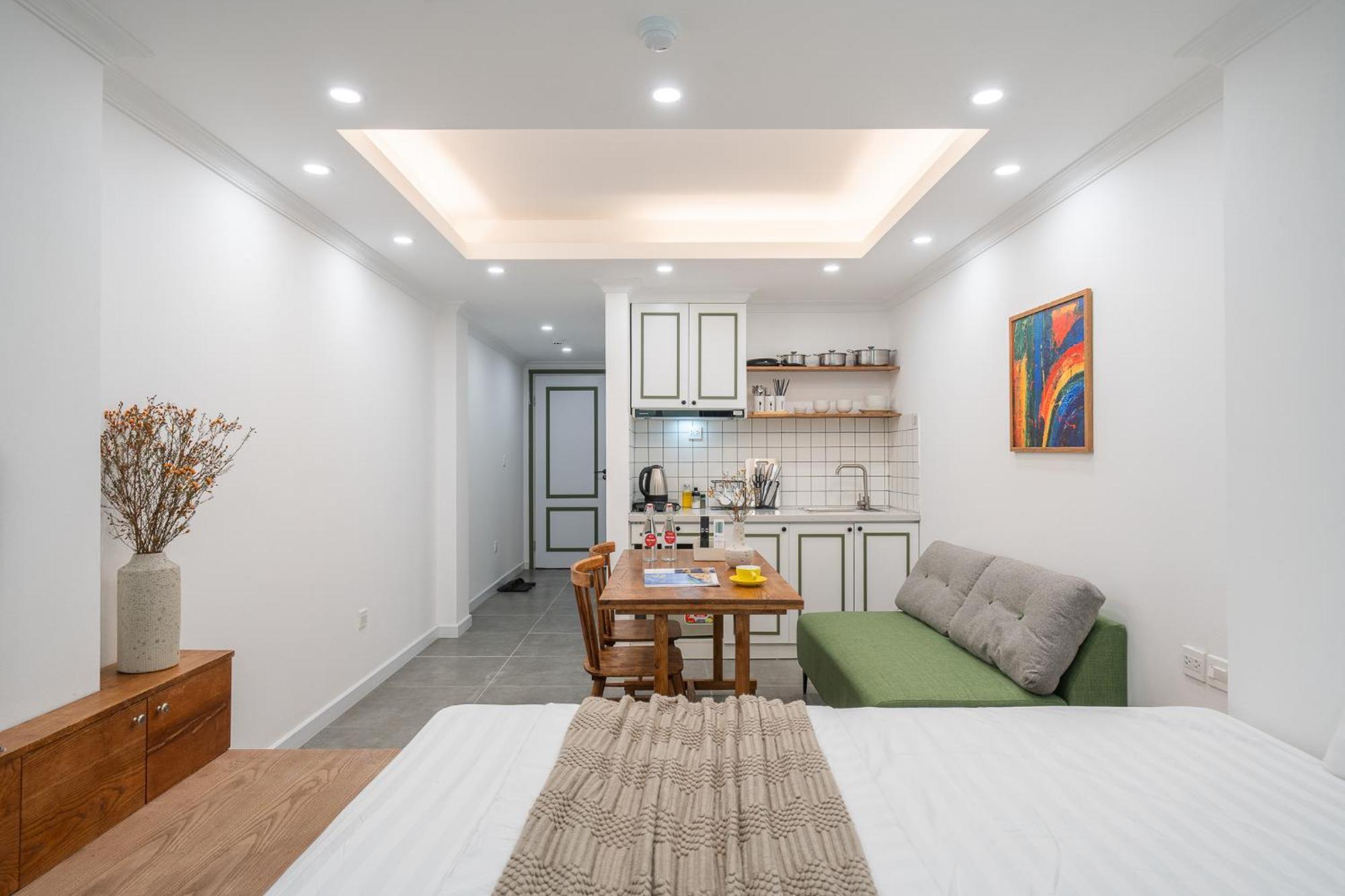 Location/Big Group/Private Villa With Pool And Kitchen Hanoi Buitenkant foto