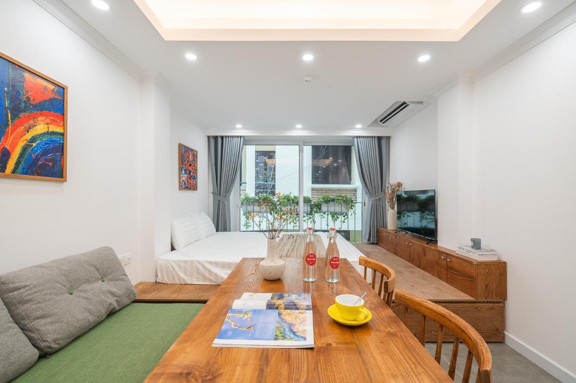 Location/Big Group/Private Villa With Pool And Kitchen Hanoi Buitenkant foto